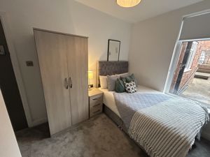 Photo 21- click for photo gallery